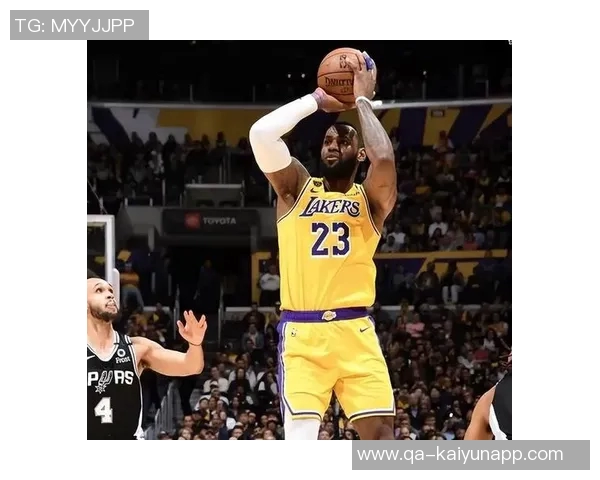 詹姆斯分享杰伦约翰逊训练数据见证他夏季努力的成长之路