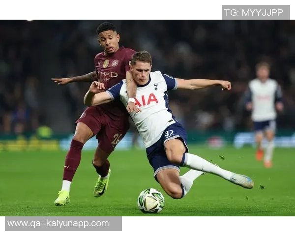 哈兰德本赛季状态火热20场32球唯独对热刺和维拉未能破门